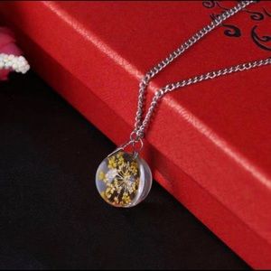 YELLOW CRYSTAL BALL NECKLACE.
